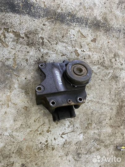 Ролик натяжителя 2.0 Хендай Соната 5 EF