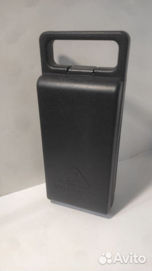 Конденсаторный микрофон Behringer C-3