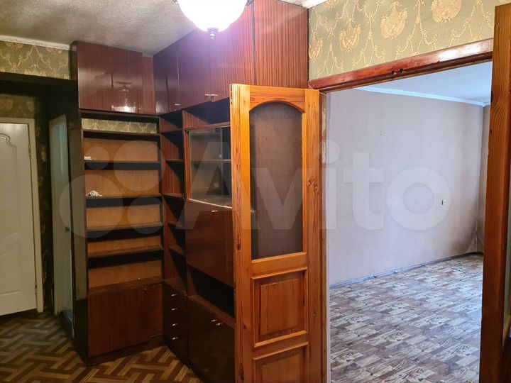 2-к. квартира, 60 м², 1/8 эт.