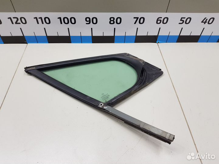 Форточка левая Peugeot 308 (2007-2015)