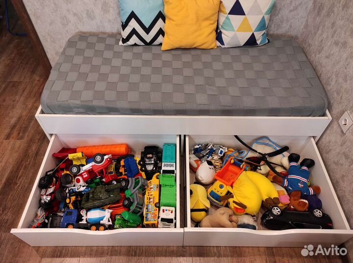 Кровать детская