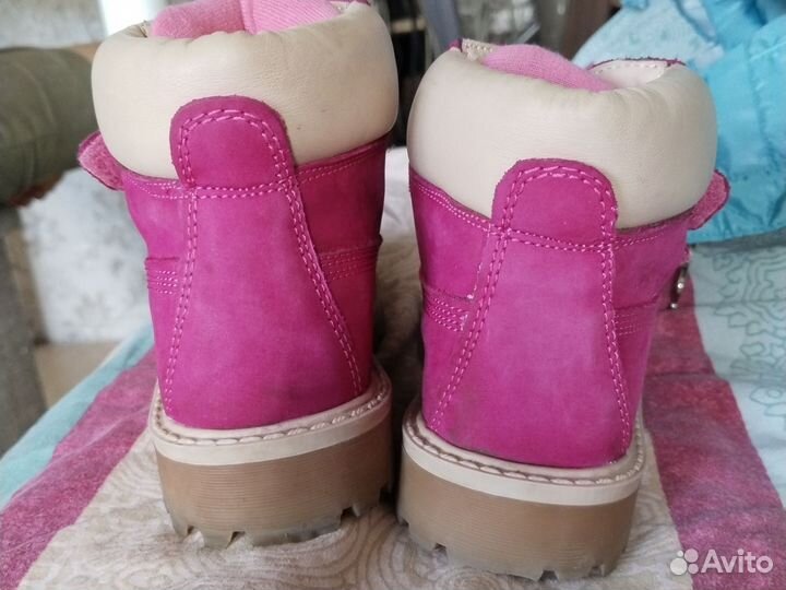 Ботинки для девочки