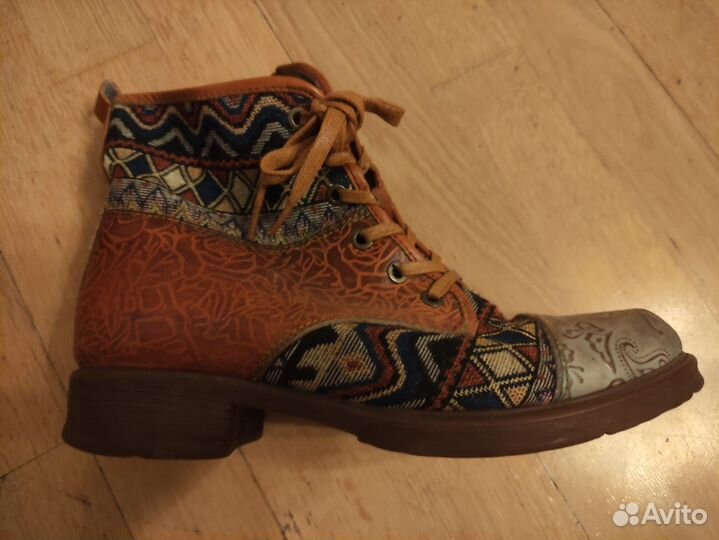 Ботинки женские 39 размер