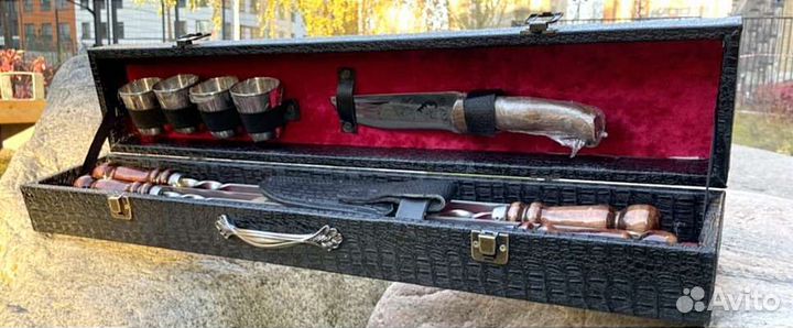 Подарочный набор с Шампурами ножом открывашкой