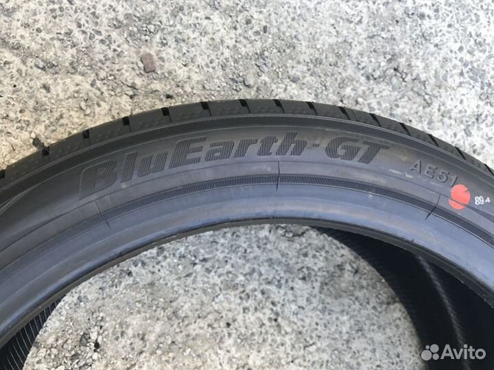 Yokohama BluEarth AE51 225/40 R18 92W