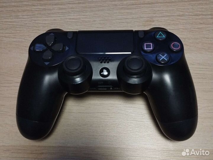 Джойстик/контроллер SonyPlayStation 4 оригинальный