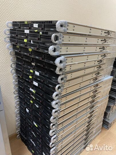 Корпуса Supermicro 1U 8-10x2.5, 4x3.5 HDD 2xPSU