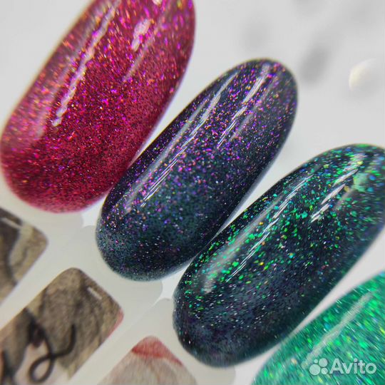 Светоотражающий гель-лак с поталью Global fashion