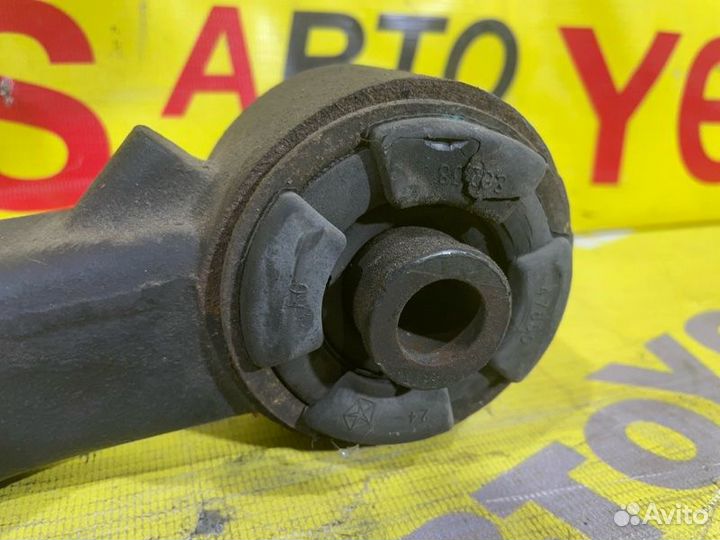 Рычаг подвески передний левый Jeep Cherokee KJ