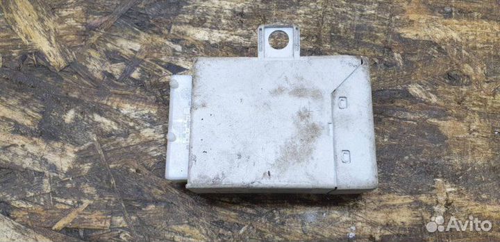 Блок управления крышки багажника Bmw 7 E65 4.4