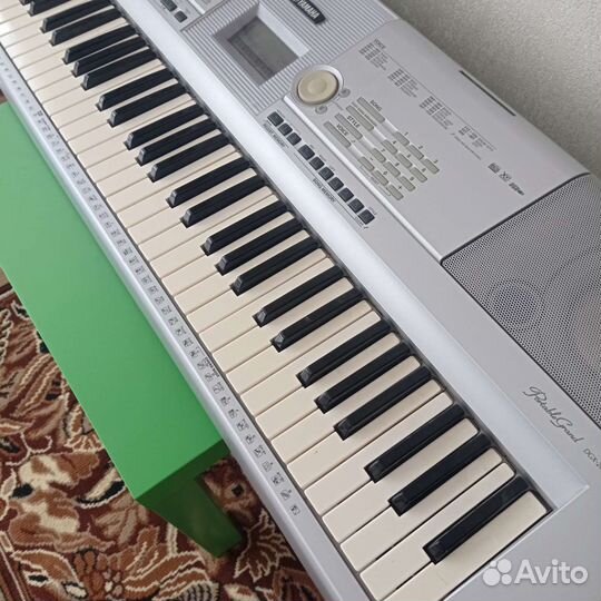 Синтезатор yamaha