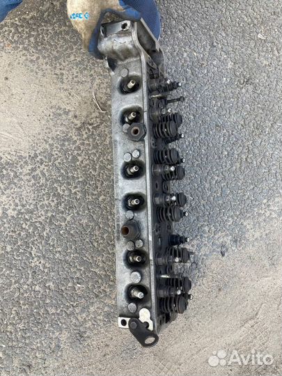 Головка блока цилиндров Мерседес w123 мотор М123