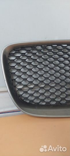 Решетка радиатора Jaguar F-Pace X761