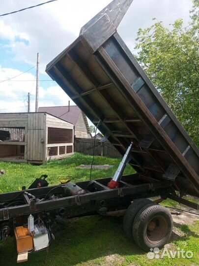 Кузов самосвальный