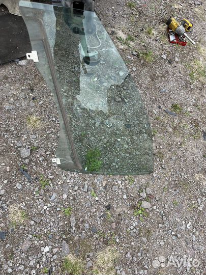 Renault megane 3 стекло водительской двери