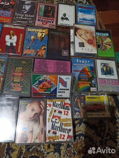 Аудиокассеты с записью