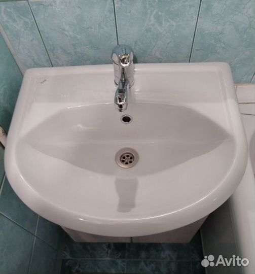 Тумба для ванной с раковиной