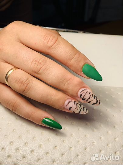 Наращивание ногтей на дому