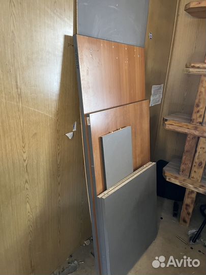 Стол офисный