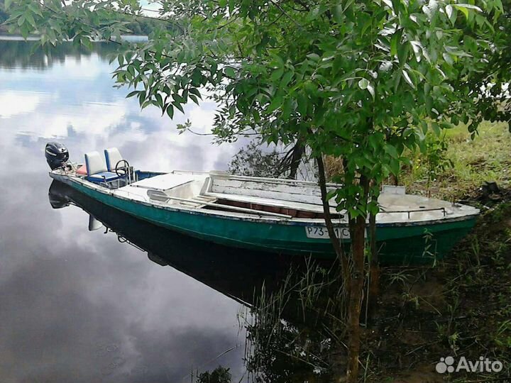 Гулянка с транцем под подвесным мотором