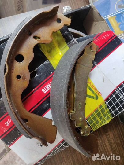 Тормозные барабанные колодки