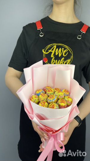 Букет из чупа-чупсов