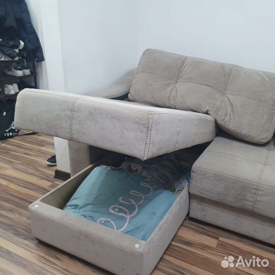 Угловой диван