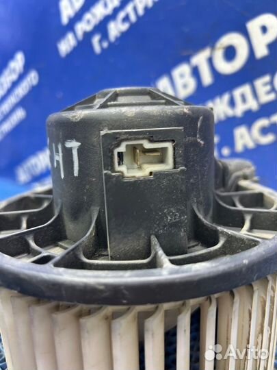 Моторчик печки Hyundai Accent седан G4EB 2006