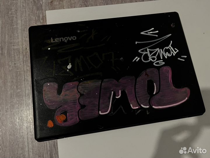 Ноутбук lenovo