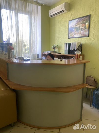 Стойка ресепшен бу