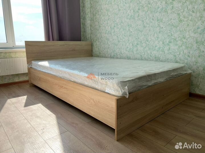 Кровать