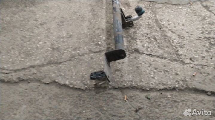 Фаркоп на land cruiser 120