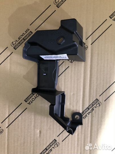 Toyota Land Cruiser 300 Дефлектор радиатора