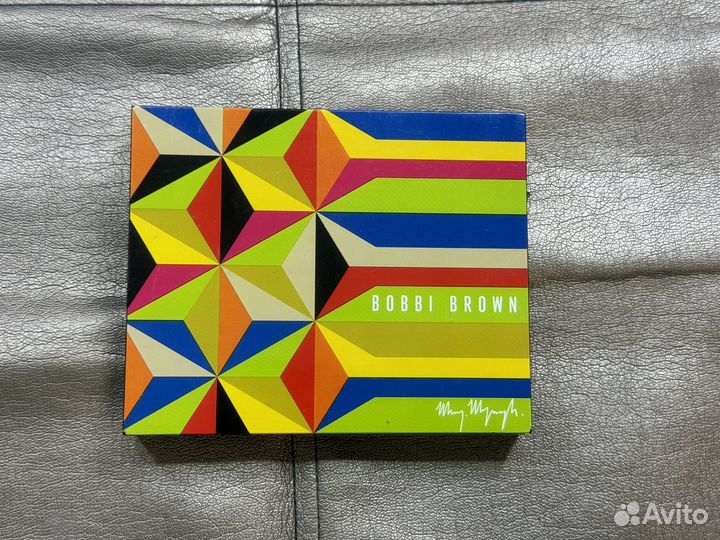 Bobbi brown палетка