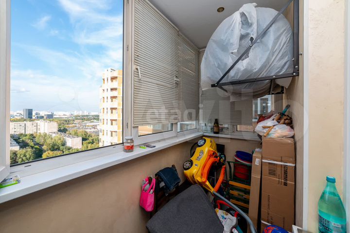 2-к. квартира, 56,7 м², 16/17 эт.