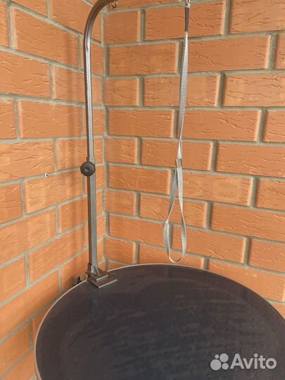 Стол для груминга на пневмоподъемнике