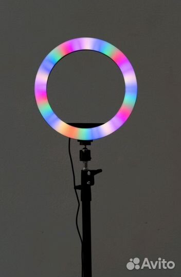 Кольцевая лампа со штативом новая