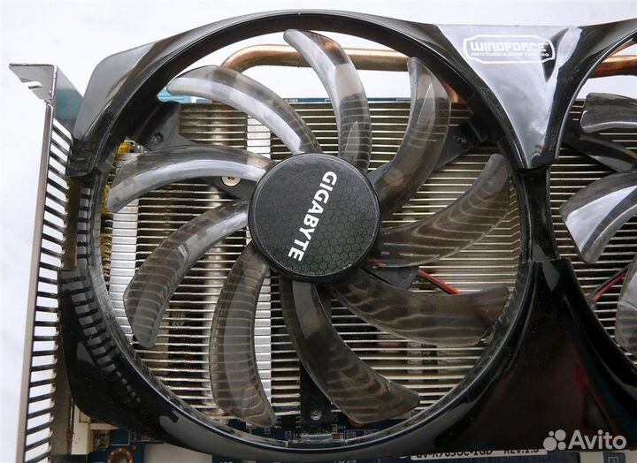 Видеокарта HD7850 GV-R785OC-1GD Охлад и Запчасти