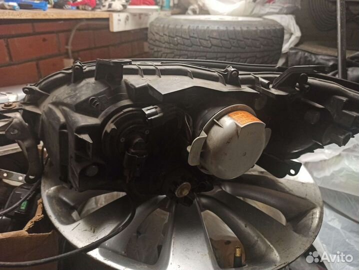 Фара субару легаси bl5