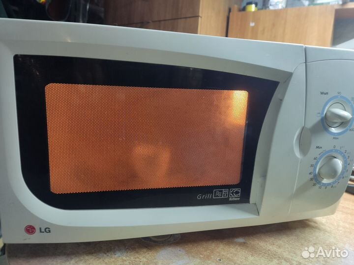 Микроволновая печь lg