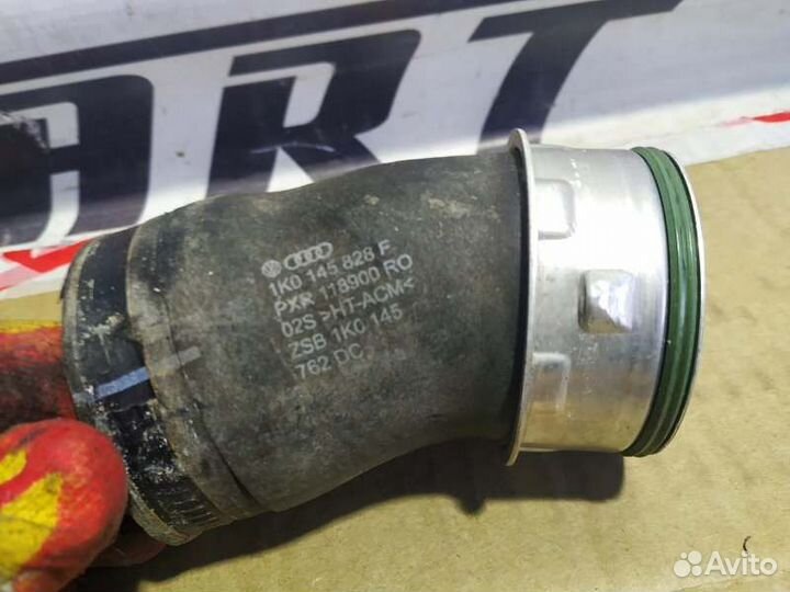 Патрубок интеркулера Volkswagen Passat B6 1.8 BZB