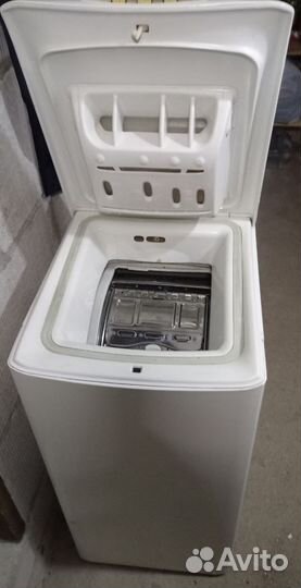 Стиральная машина с вертикальной загрузкой
