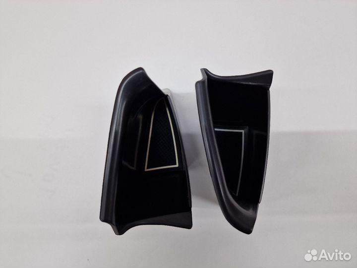 Кармашки передних дверей Panamera 971