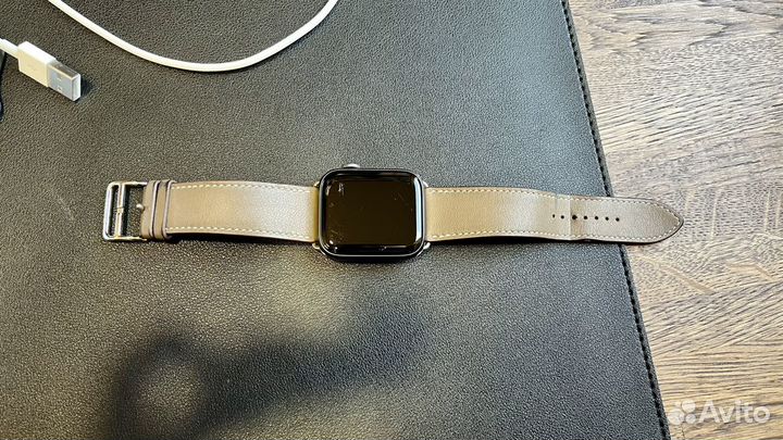 Часы apple watch 4 44mm