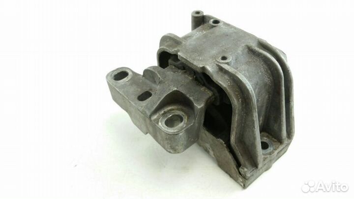 Подушка двигателя Skoda Yeti 5L cbzb 2010