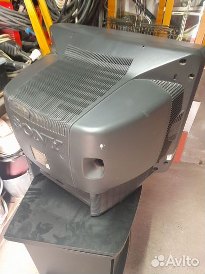 Телевизор sony trinitron