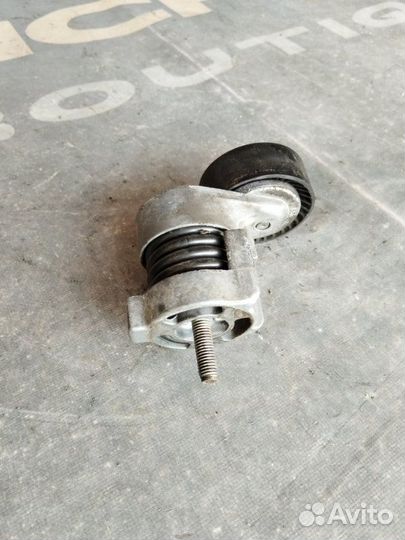 Ролик обводной навесного оборудования Bmw 3-Series