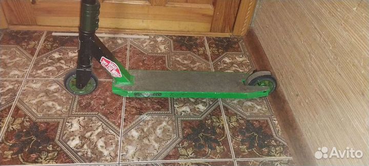 Трюковой самокат