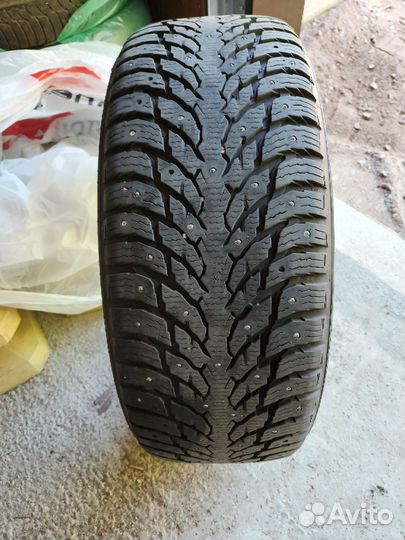 Nokian Tyres Hakkapeliitta 9 SUV 275/50 R22 T