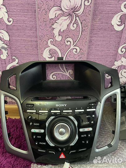Головное устройство на Ford Focus 3 от Sony